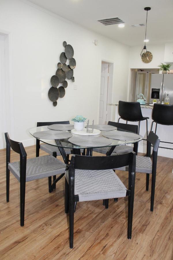 3 Bedroom Modern Ybor Home- Pet Friendly