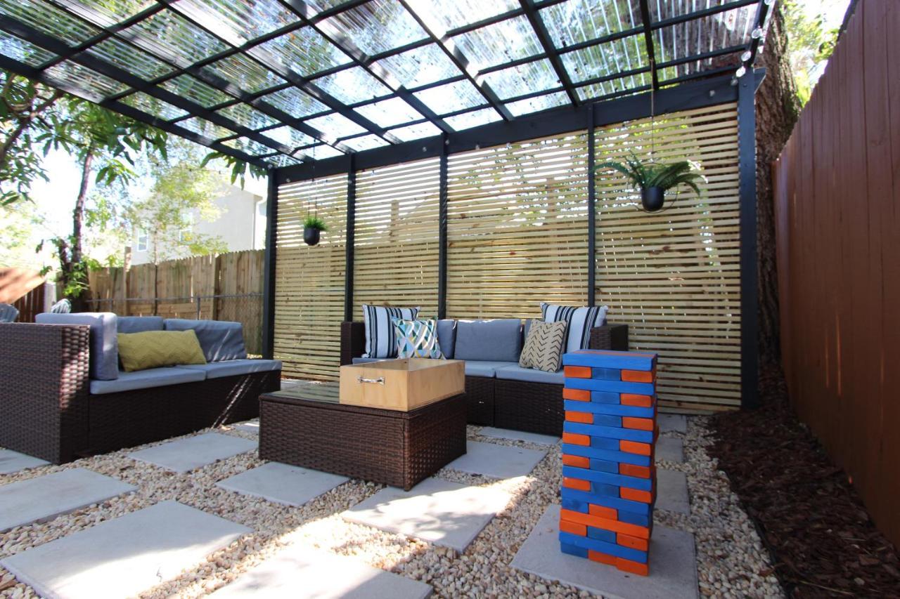 3 Bedroom Modern Ybor Home- Pet Friendly Holiday home *