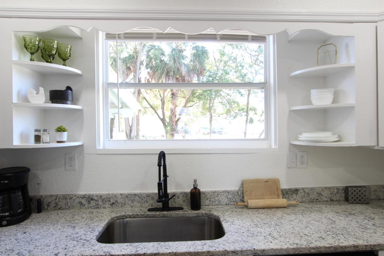 Holiday home 3 Bedroom Modern Ybor Home- Pet Friendly